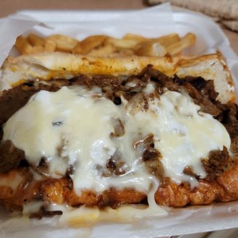 Fahrenheit Halal - Gyro cheesesteak - Chicken Wings Near Me - Glendale Heights, Illinois