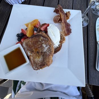 The Marker - Crème brûlée French toast - Salad Near Me - Glen Cove, New York The Marker - Crème brûlée French toast - Salad Near Me - Glen Cove, New York
