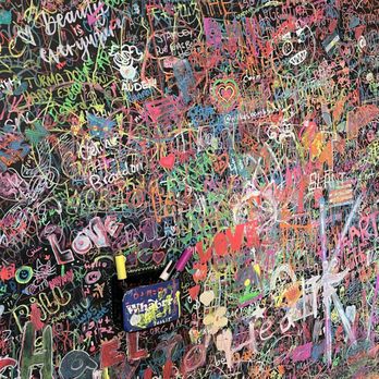 ORGANICO - Walls you can decorate! - Cafes Near Me - Los Angeles, California ORGANICO - Walls you can decorate! - Cafes Near Me - Los Angeles, California