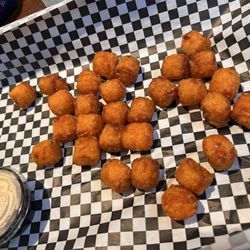Dalton’s Sports Grill