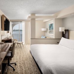 Fairfield by Marriott Inn & Suites Palm Beach