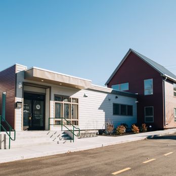 Silver Therapeutics - City Farm - Cannabis Dispensaries Near Me - Roslindale, Massachusetts Silver Therapeutics - City Farm - Cannabis Dispensaries Near Me - Roslindale, Massachusetts