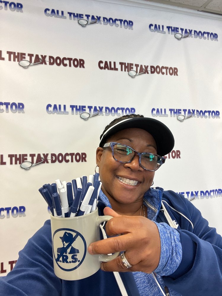 Call the Tax Doctor logo