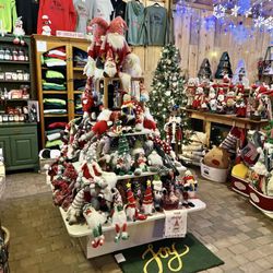 St. Nick's Tree Farm - Gift shop