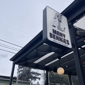 Many Bennies - Sign - Ice Cream & Frozen Yogurt Near Me - Seattle, Washington