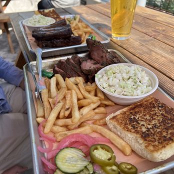 Canyons Barbeque - Tri tip - Barbeque Near Me - Castro Valley, California