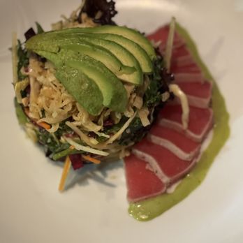 JOEY Markville - yellowfin tuna salad - Canadian (New) Near Me - Markham, Ontario