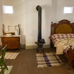 Pipe Springs National Monument - Period furnishings in the main house
