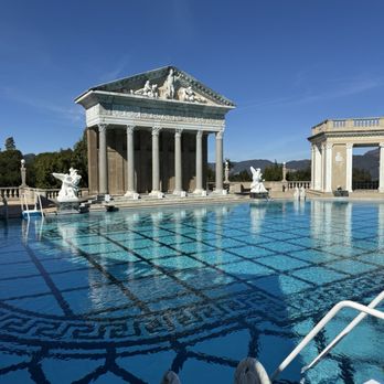 Hearst Castle - Tours Near Me - San Simeon, California