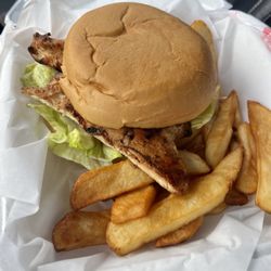 9ers Grill - Grilled Chicken Breast Sandwich