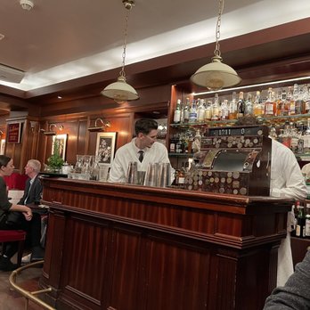 HARRY’S NEW YORK BAR - Updated June 2024 - 220 Photos & 162 Reviews - 5 ...