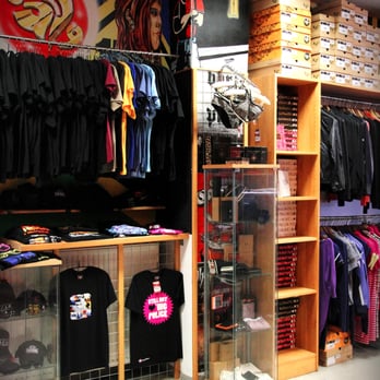 True Rebel Store - Accessories Near Me - Hamburg, HH