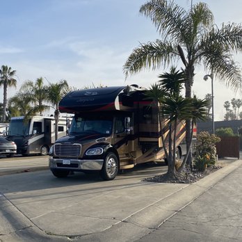 RV Fun Rental - Diesel rental - RV Rental Near Me - Oceanside, California RV Fun Rental - Diesel rental - RV Rental Near Me - Oceanside, California