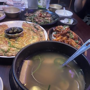 JJAN - Gastropubs Near Me - Los Angeles, California JJAN - Gastropubs Near Me - Los Angeles, California