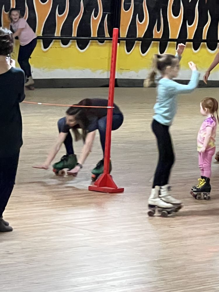 SAND BEACH SKATING RINK Updated October 2024 4490 Old Iowa Park Rd