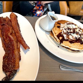 Harper's - Thick cut bacon & Chocolate pancakes - Breakfast & Brunch Near Me - Atlantic City, New Jersey Harper's - Thick cut bacon & Chocolate pancakes - Breakfast & Brunch Near Me - Atlantic City, New Jersey