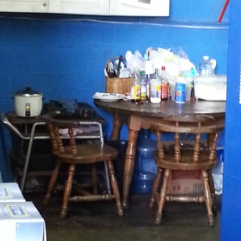 Bona's Auto Repair Service - You know it's a Filipino business when they have a rice cooker and patis (fish sauce) chillin at the break table - Auto Repair Near Me - Fullerton, California Bona's Auto Repair Service - You know it's a Filipino business when they have a rice cooker and patis (fish sauce) chillin at the break table - Auto Repair Near Me - Fullerton, California