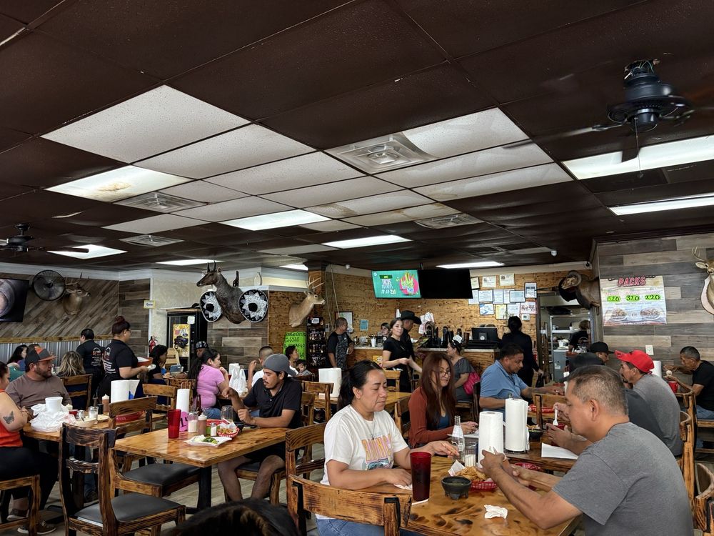 3 Chiles Restaurant