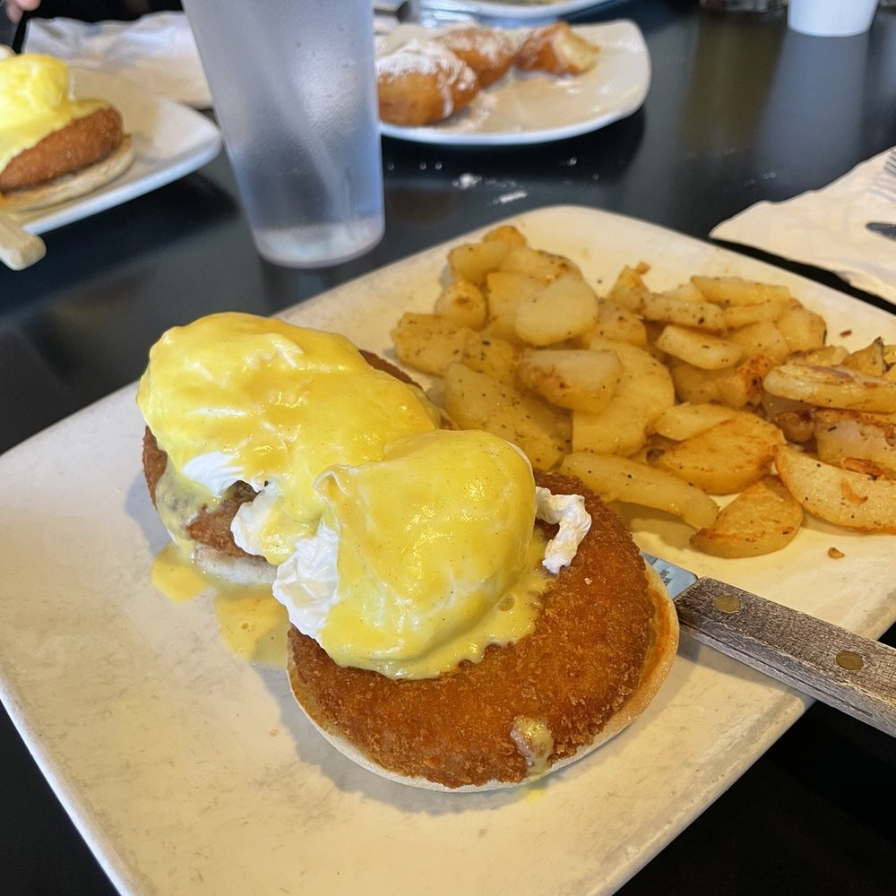 Break Your Fast - Krabbycake Benedict - American Near Me - Union City, California Break Your Fast - Krabbycake Benedict - American Near Me - Union City, California