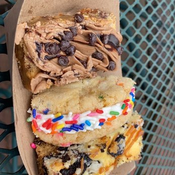 Amy Cakes - Cookie Sandwich cookie dough bar chocolate cookie bar - Cupcakes Near Me - Miamisburg, Ohio Amy Cakes - Cookie Sandwich cookie dough bar chocolate cookie bar - Cupcakes Near Me - Miamisburg, Ohio