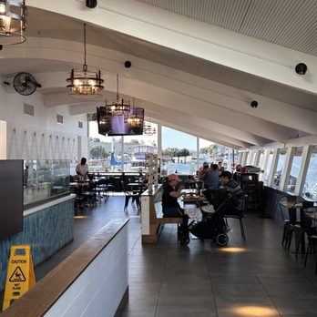 Seabreeze On The Dock - Inside - Seafood Near Me - Oakland, California Seabreeze On The Dock - Inside - Seafood Near Me - Oakland, California