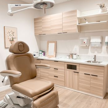 Bespoke Dermatology & Aesthetics - Exam room - Dermatologists Near Me - Arcadia, California Bespoke Dermatology & Aesthetics - Exam room - Dermatologists Near Me - Arcadia, California