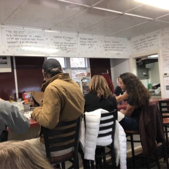 Laurel Diner - Right side Inside view of Laurel Diner - Burgers Near Me - Southbury, Connecticut