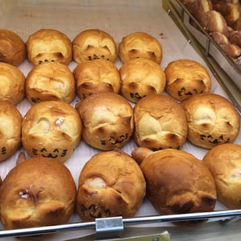 Brug Bakery - Ala Moana - Bakeries Near Me - Honolulu, Hawaii Brug Bakery - Ala Moana - Bakeries Near Me - Honolulu, Hawaii