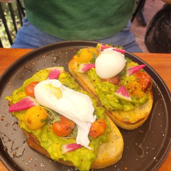 Cafe on 27 - Avocado toast topped with poached eggs - Breakfast & Brunch Near Me - Topanga, California