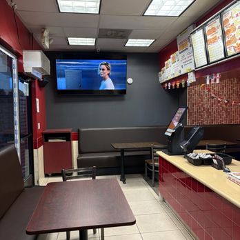 Super Pizza Veloz - View from one side of the wall to the entrance - Pizza Near Me - South El Monte, California Super Pizza Veloz - View from one side of the wall to the entrance - Pizza Near Me - South El Monte, California