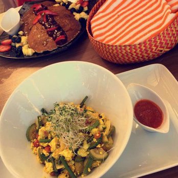 Mako - Tofu with veggies and vegan pancakes!!!! - Vegetarian Near Me - Cabo San Lucas, BCS Mako - Tofu with veggies and vegan pancakes!!!! - Vegetarian Near Me - Cabo San Lucas, BCS