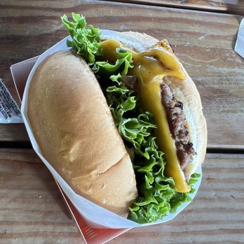 Plantees - Burgers Near Me - Orlando, Florida