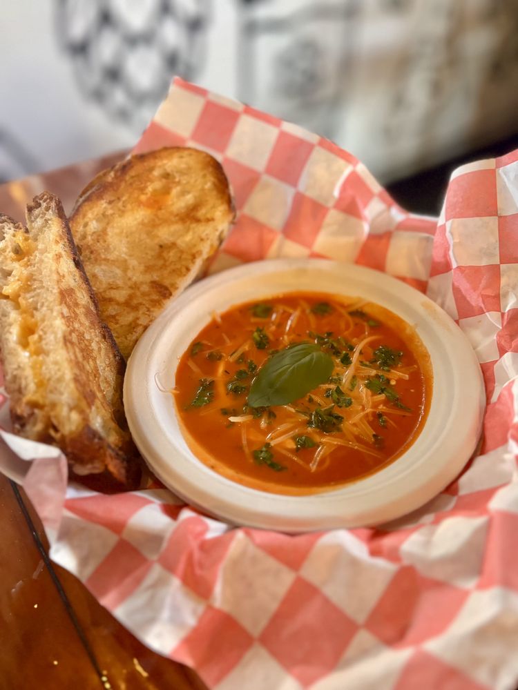 Noble Experiment Brewing Company Logo