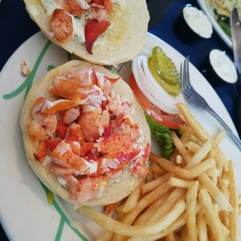 The Lobster Trap - Lobster roll. The lobster was very tender and cooked perfect and I really loved the bread. - Seafood Near Me - Avalon, California