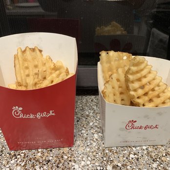 Chick-fil-A - Large fry vs regular fry - Fast Food Near Me - Sacramento, California Chick-fil-A - Large fry vs regular fry - Fast Food Near Me - Sacramento, California