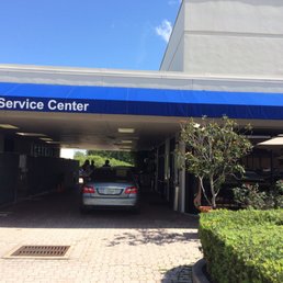 Service Bay