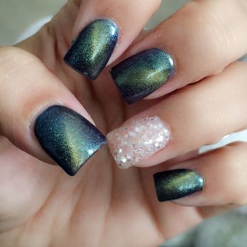 Nails 4 US - Nail Salons Near Me - Oregon City, Oregon