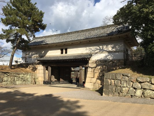 Marugame Castle by null
