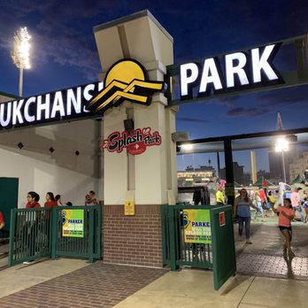 Fresno Grizzlies - Entrance - Stadiums & Arenas Near Me - Fresno, California