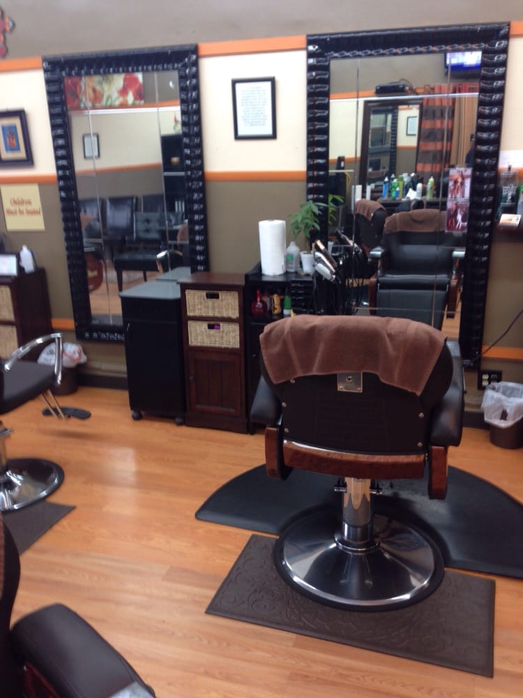 Cool Runnin's Unisex Barber Salon