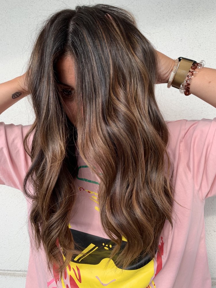 BOWL & BRUSH SALON Updated August 2024 15 Photos 412 Cromwell Ave