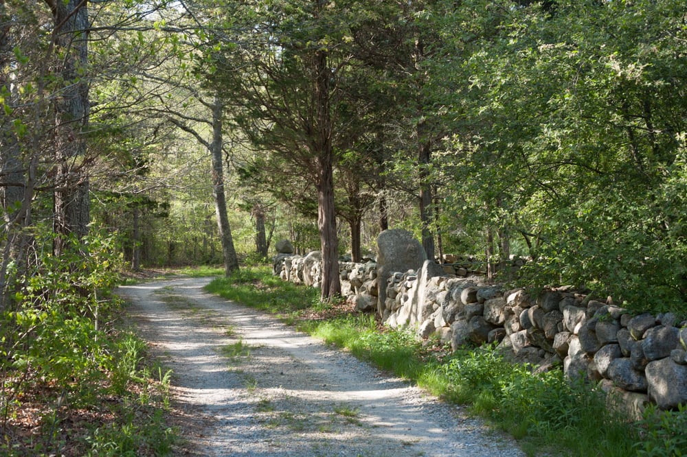 WILLIAM RAVEIS Updated June 2024 911 Main Rd, Westport, Massachusetts Real Estate Services