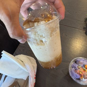 Nogakes Kitchen - Banana Con Yelo - Food Trucks Near Me - Las Vegas, Nevada
