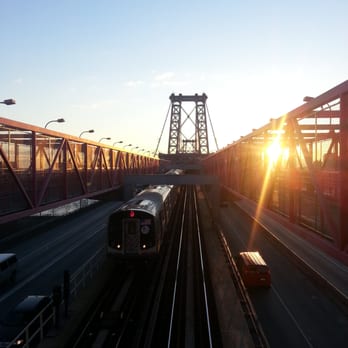 Williamsburg Bridge - bridge at sunrise facing bk - Landmarks & Historical Buildings Near Me Williamsburg Bridge - bridge at sunrise facing bk - Landmarks & Historical Buildings Near Me