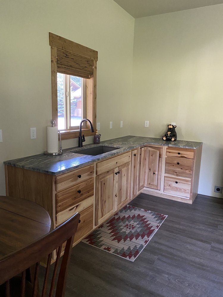 LOWE’S HOME IMPROVEMENT Updated September 2024 40 Reviews 2360