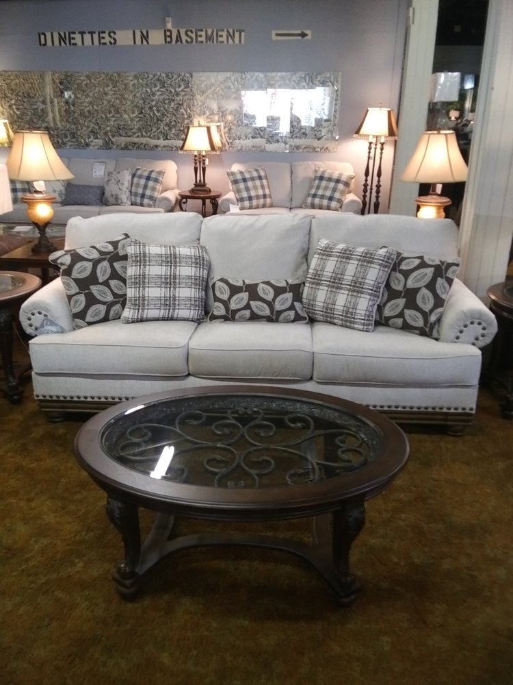 JIM’S FURNITURE Updated September 2024 2171 S Broadway St, Wichita