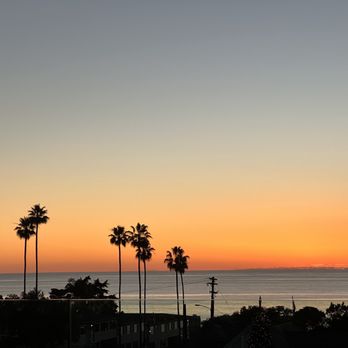 Monarch Ocean Pub - View - Gastropubs Near Me - Del Mar, California