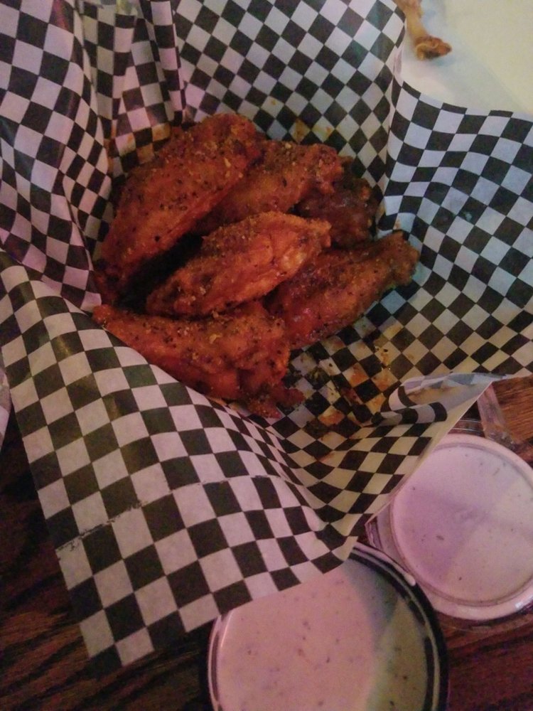 DAQ’S WINGS & GRILL 24 Photos & 40 Reviews Chicken Wings 2217