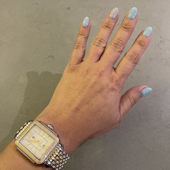 Q’s Studios - Almond Shaped OPI Dipping Nails - Nail Salons Near Me - Miami, Florida Q’s Studios - Almond Shaped OPI Dipping Nails - Nail Salons Near Me - Miami, Florida