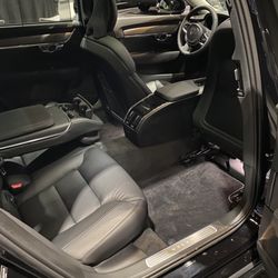 Book Boutique Chauffeured Services